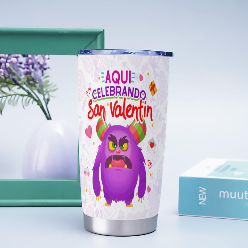 Taza y Tumbler San Valentin “Aquí Celebrando San Valentín”  Edición Divertida