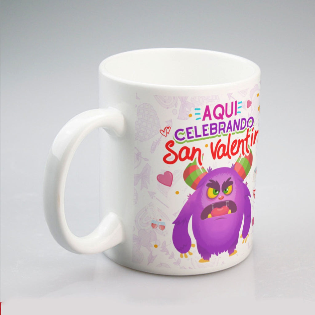 Taza y Tumbler San Valentin “Aquí Celebrando San Valentín”  Edición Divertida