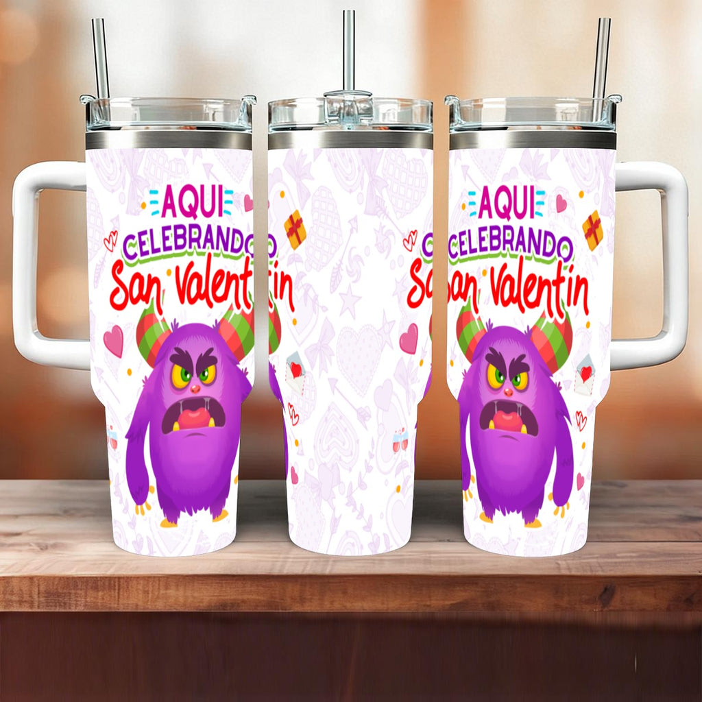 Taza y Tumbler San Valentin “Aquí Celebrando San Valentín”  Edición Divertida