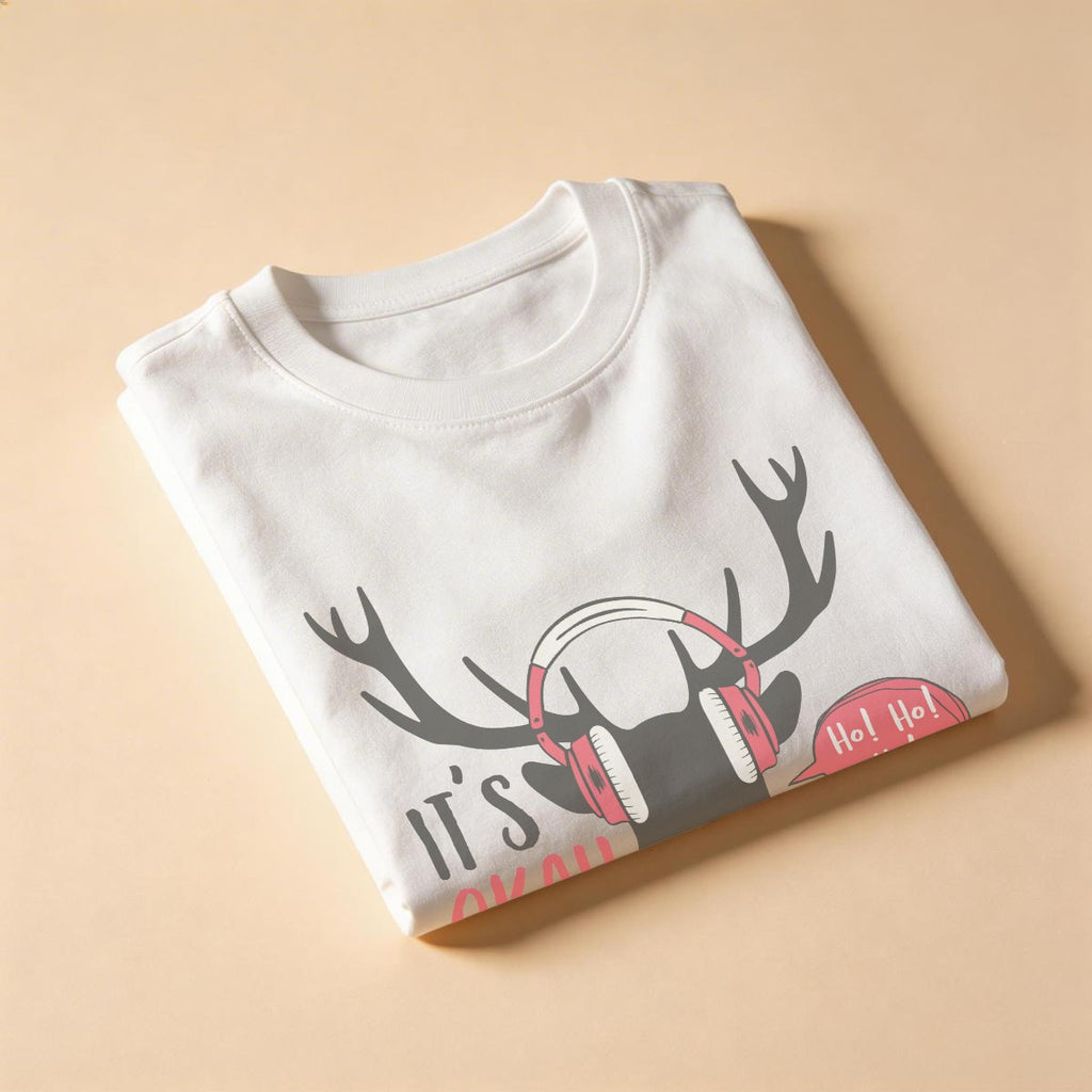 Camiseta Navideña 'It's Okay To Say Ho Ho Ho' Reno Musical