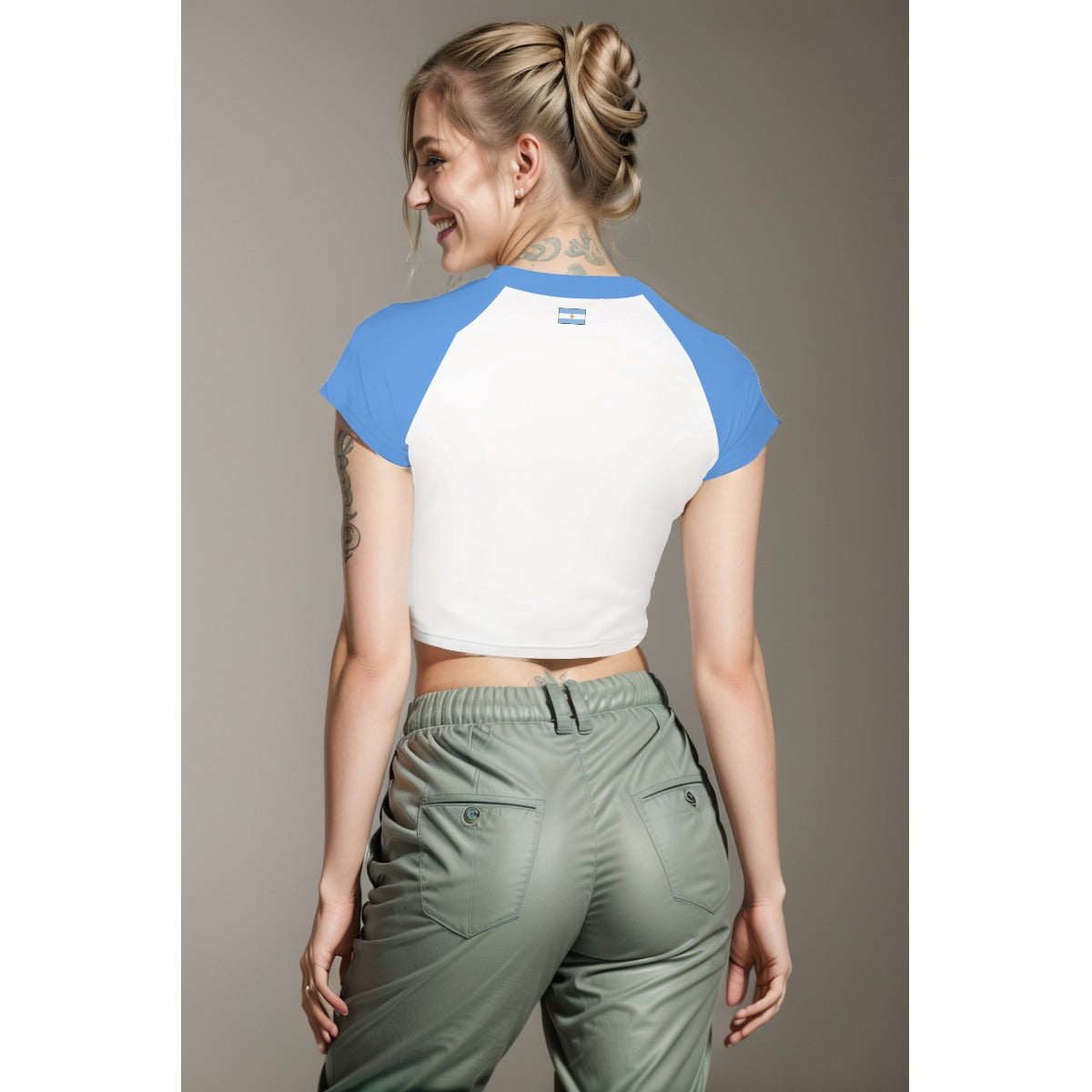 Crop Top Argentina Mujer – Camiseta Corta Deportiva Raglan Albiceleste Argentina