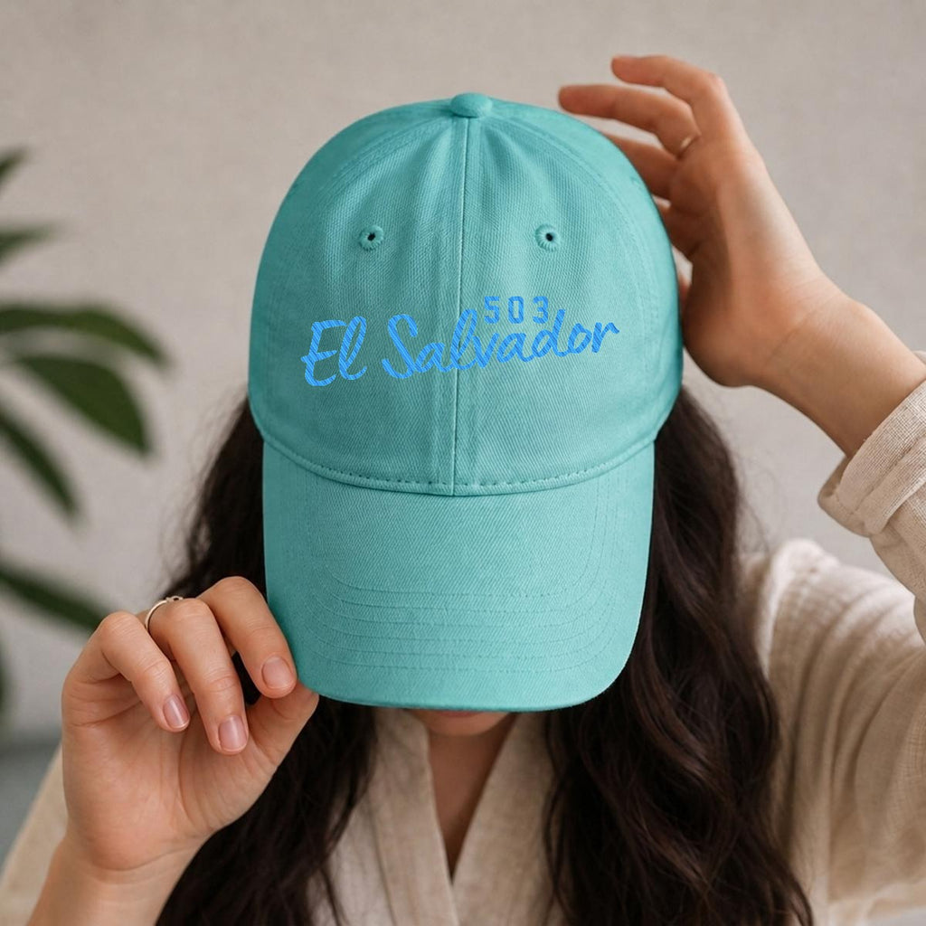 Gorra de El Salvador 503 Bordada Premium Estilo Casual Ajustable de Algodón