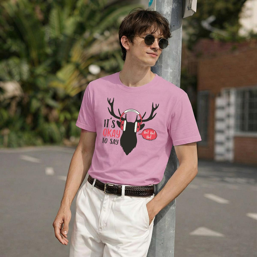 Camiseta Navideña 'It's Okay To Say Ho Ho Ho' Reno Musical