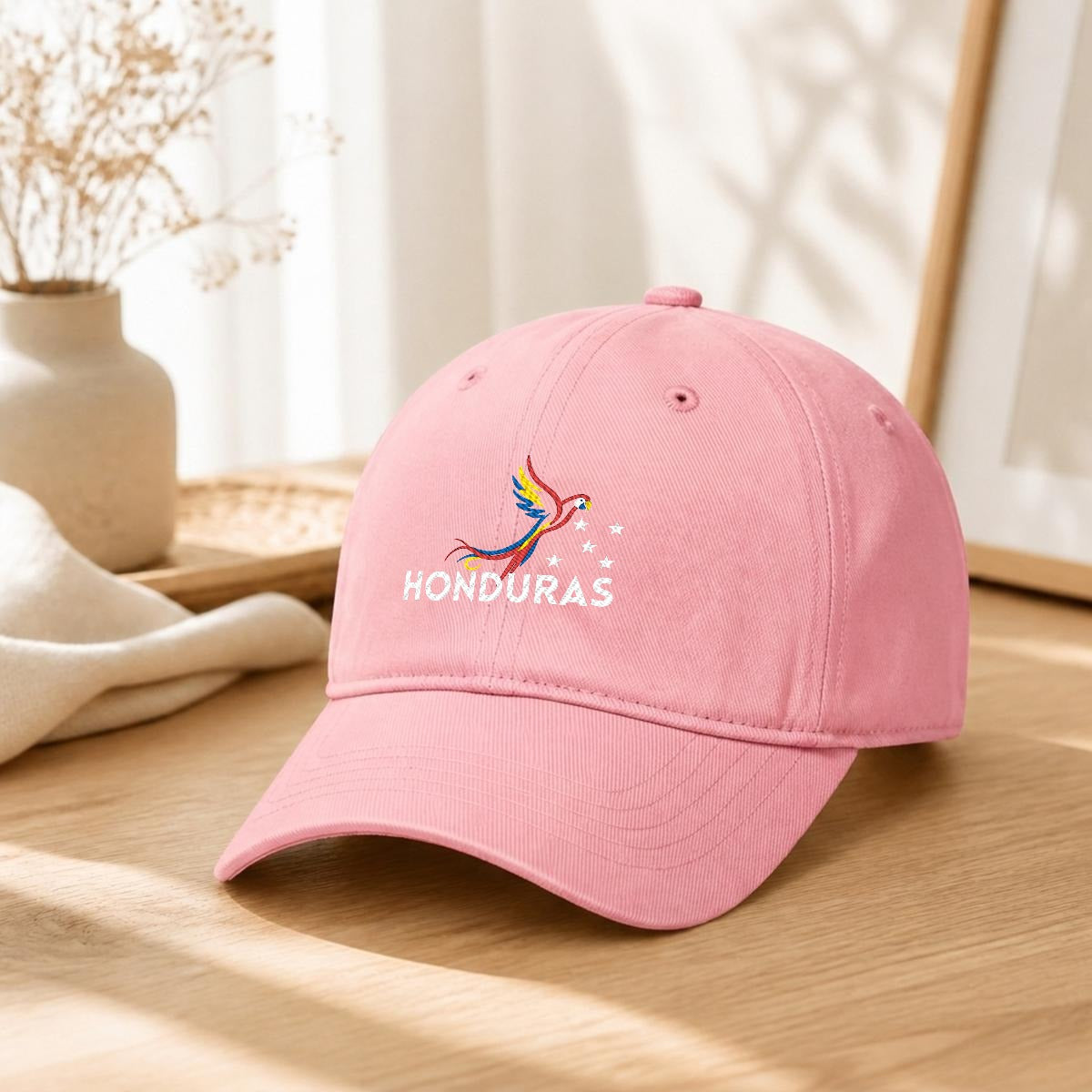 Gorra de Honduras Bordada Premium Guacamaya de Algodón Estilo Casual