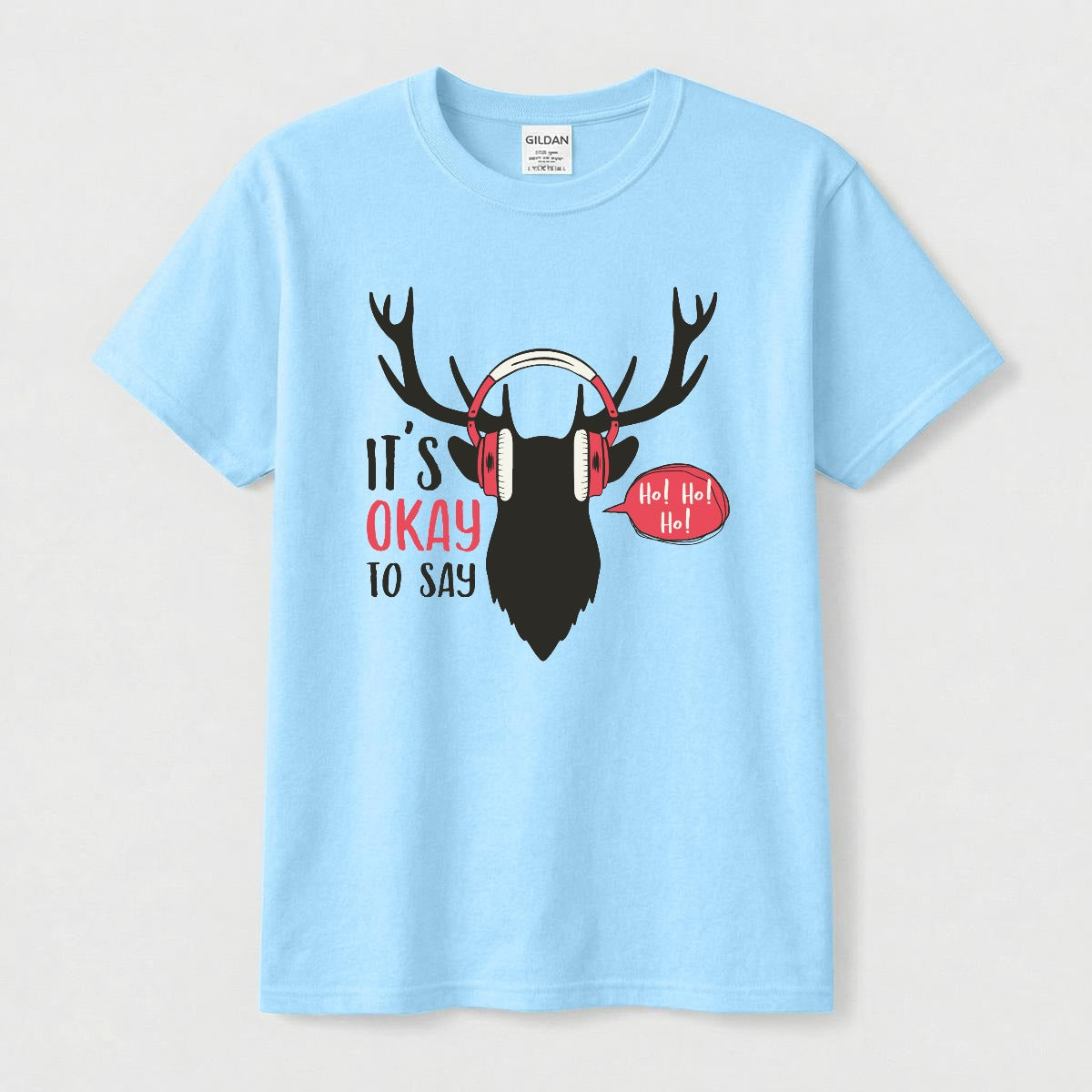 Camiseta Navideña 'It's Okay To Say Ho Ho Ho' Reno Musical