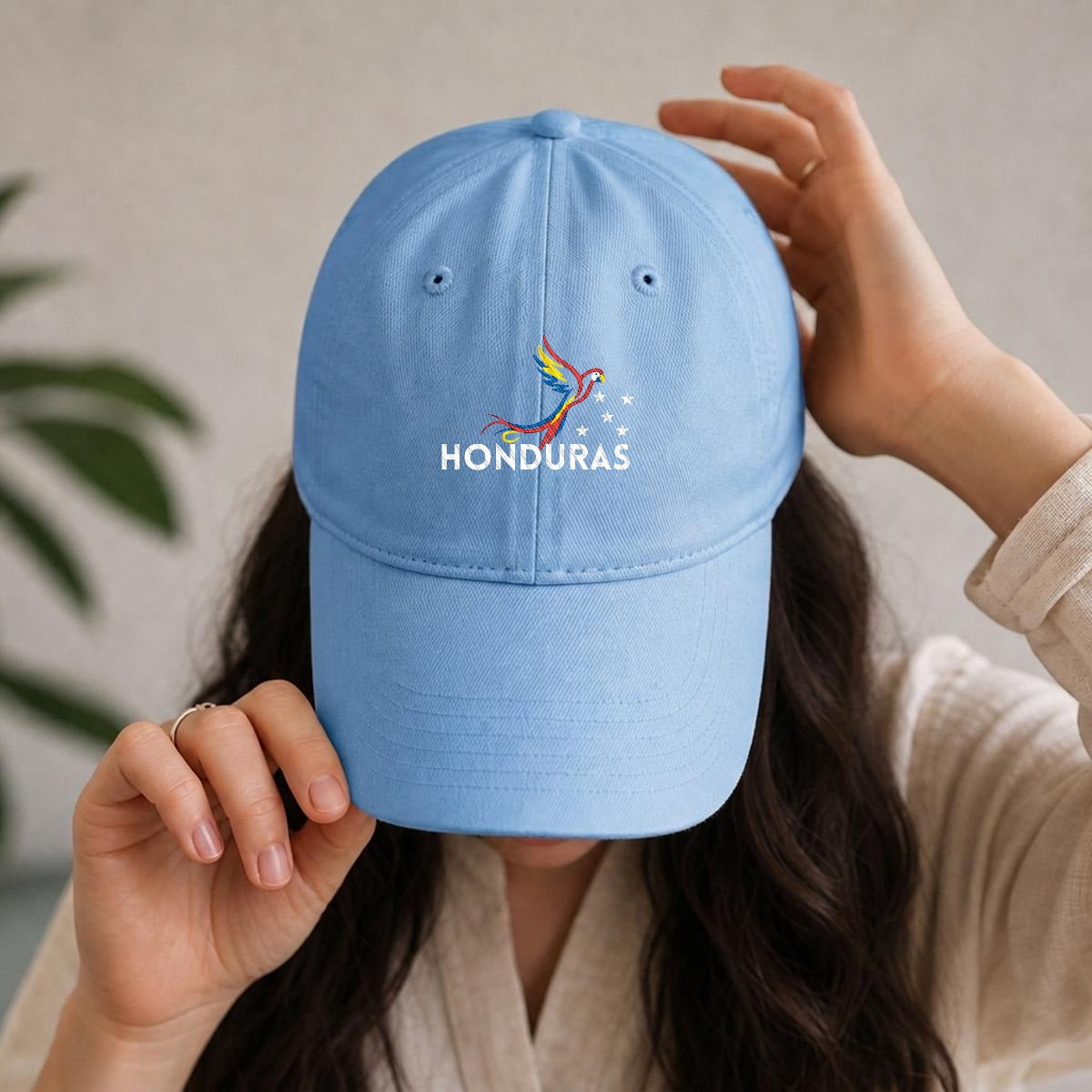 Gorra de Honduras Bordada Premium Guacamaya de Algodón Estilo Casual